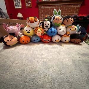 Disney Tsum Tsum Plush Stackable Collectible - Mixed Colors